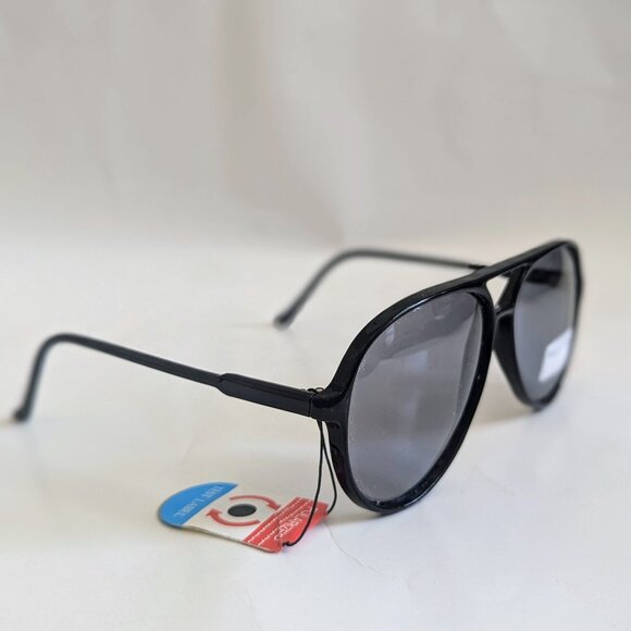 NWT Vintage 90's Plastic Aviator Style Polarized Sunglasses (S. Black) - Picture 2 of 5